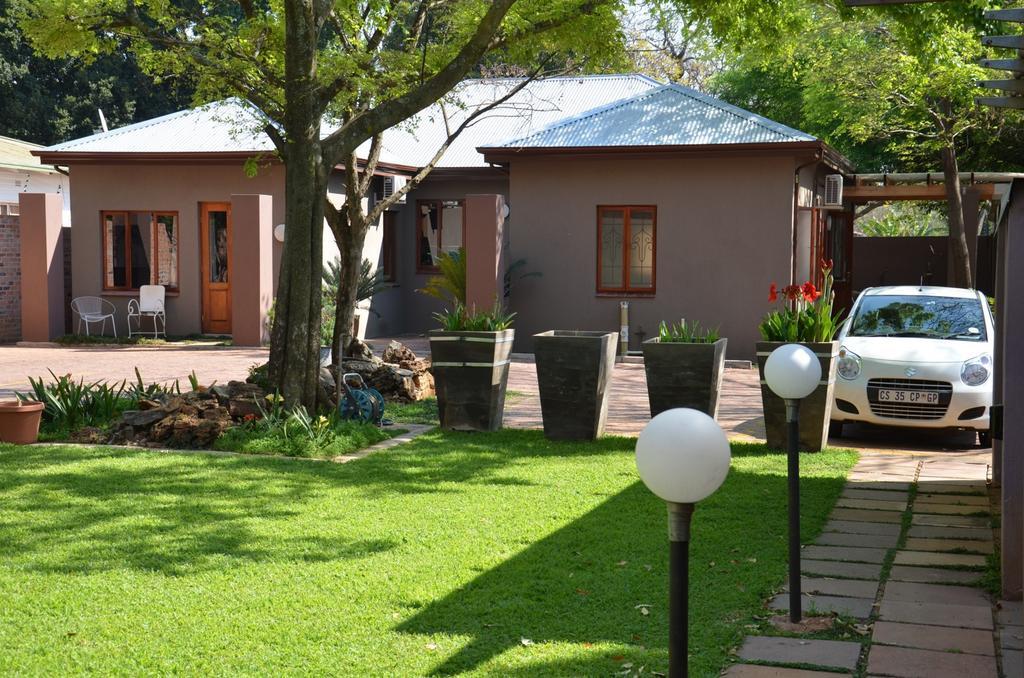 Bed & Breakfast In Hatfield Bed & Breakfast Pretoria Bagian luar foto