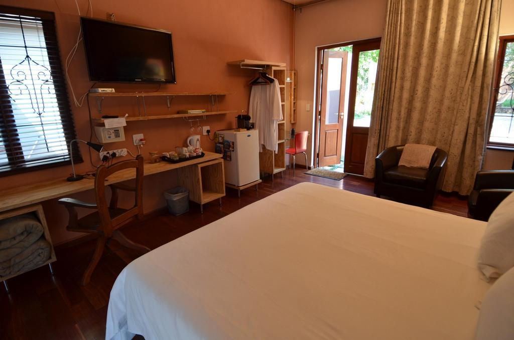 Bed & Breakfast In Hatfield Bed & Breakfast Pretoria Ruang foto